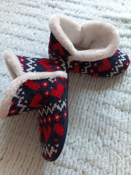 Різдвяні жіночі нові капці