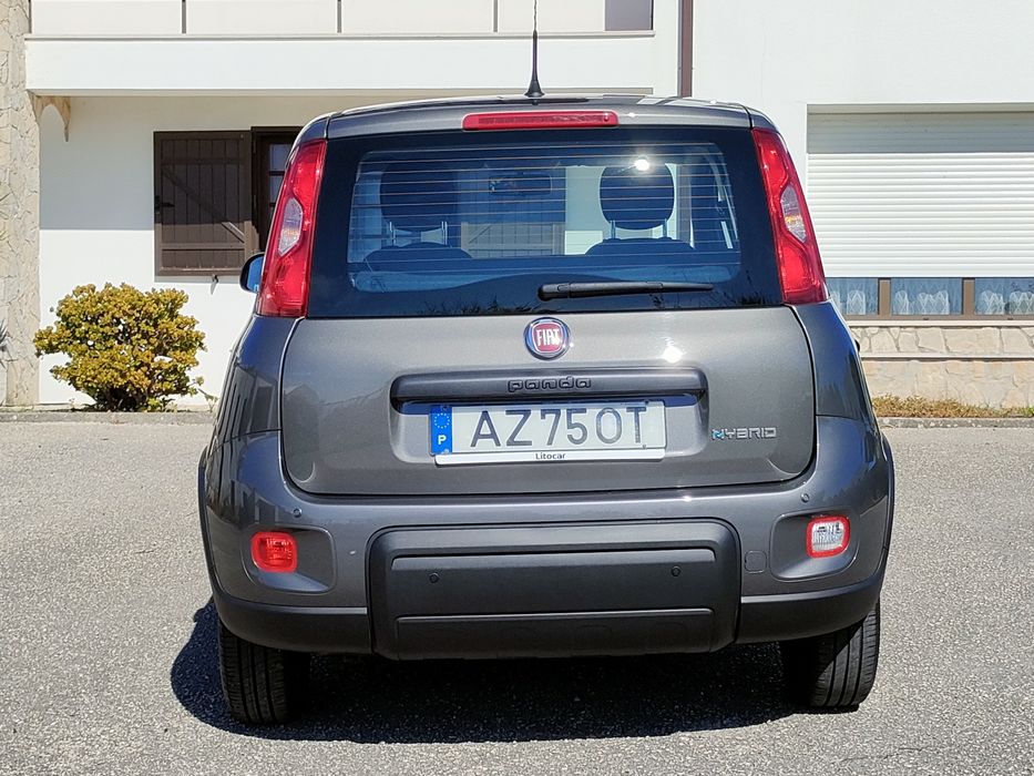 Fiat Panda Hybride como novo