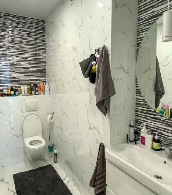 Продаю 2-3к. кв. у центрі Антоновича,109, генератор