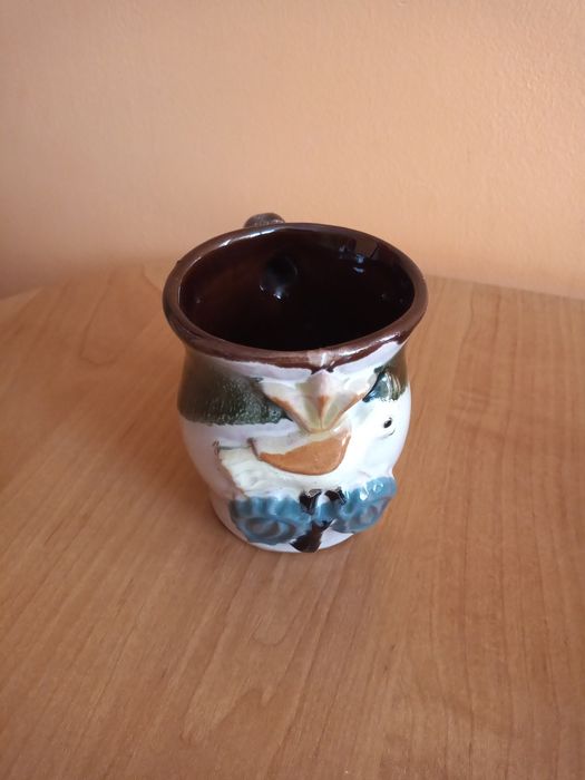 Zestaw kubków z dzbankiem