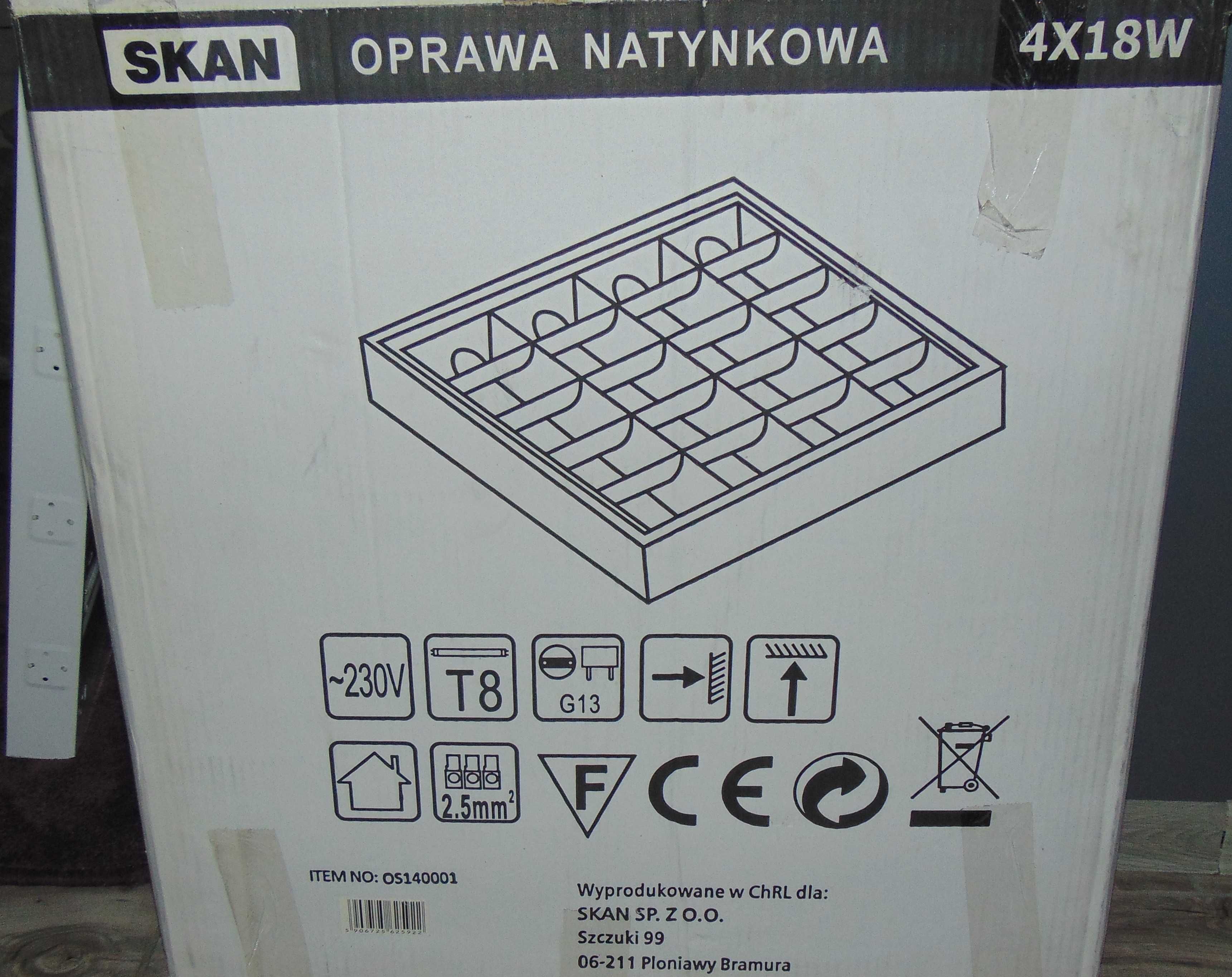 Oprawa natynkowa 4x 18w nowa