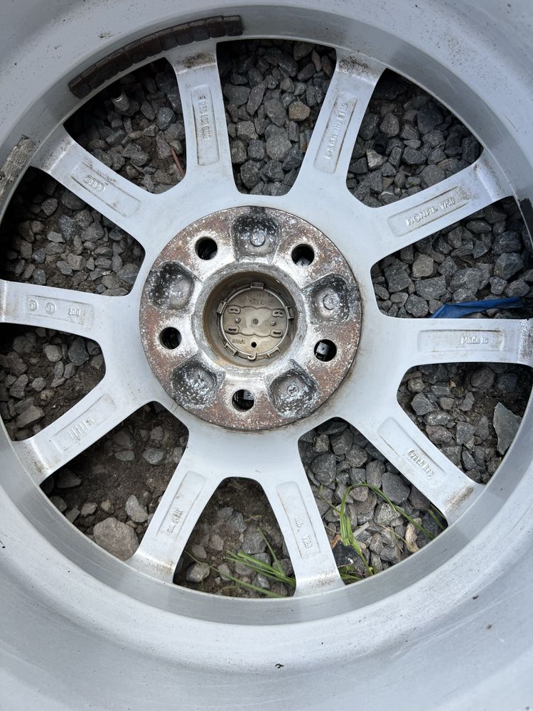 Диски Audi Q5 R18. 5/112. ET 39