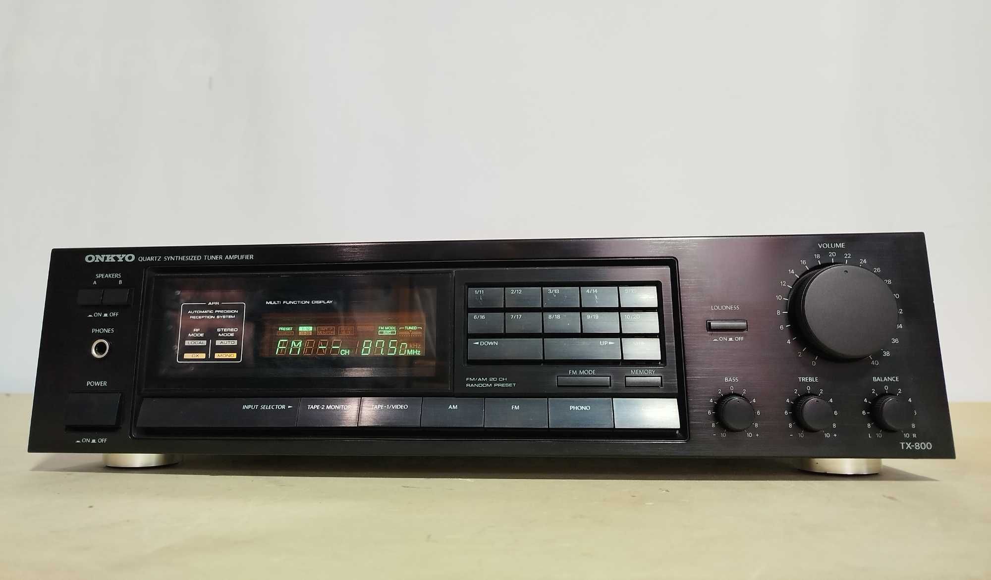 Ресивер Onkyo TX-800, має 40 Вт на канал, 8 Ом, FM, (збірка Японія)