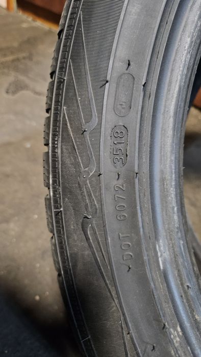 Opony 275.40.19 Nokian