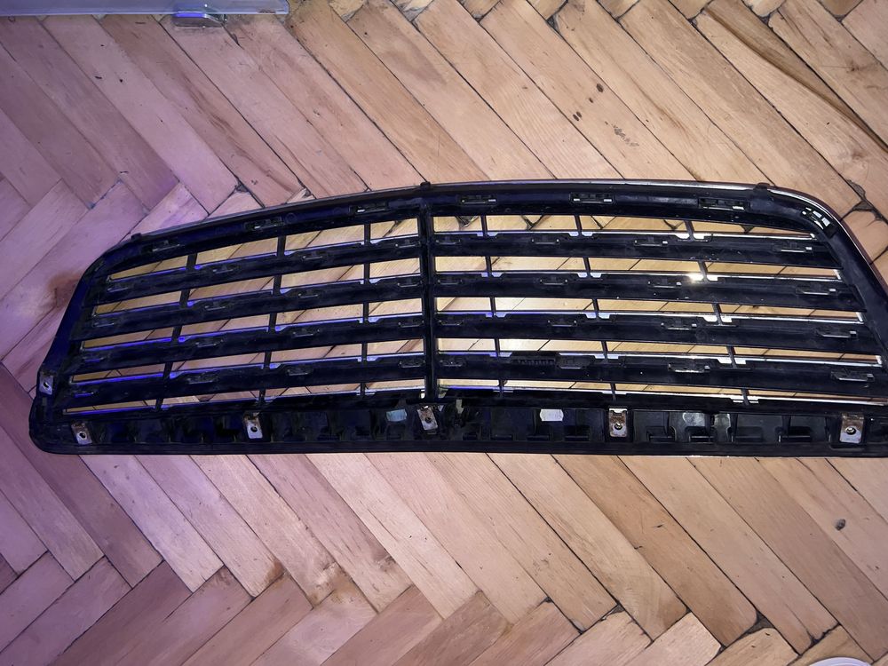 Mercedes w221  atrapa  grill