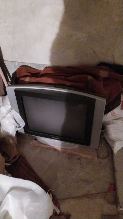 Телевізор на ремонт чи запчастини.
