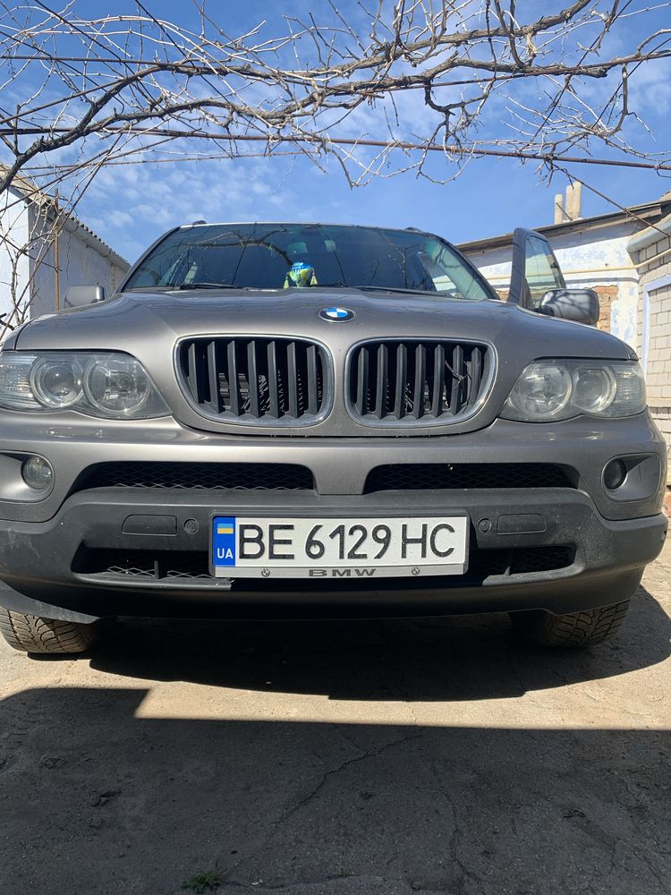 Продаю BMW X5 E53