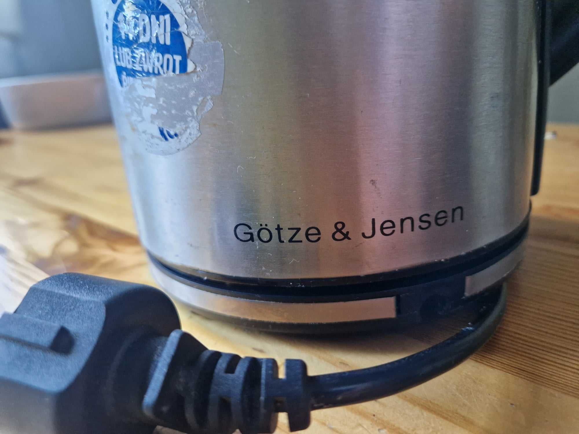 Götze & Jensen czajnik elektryczny sprawny w 100% 1,7l 2200W