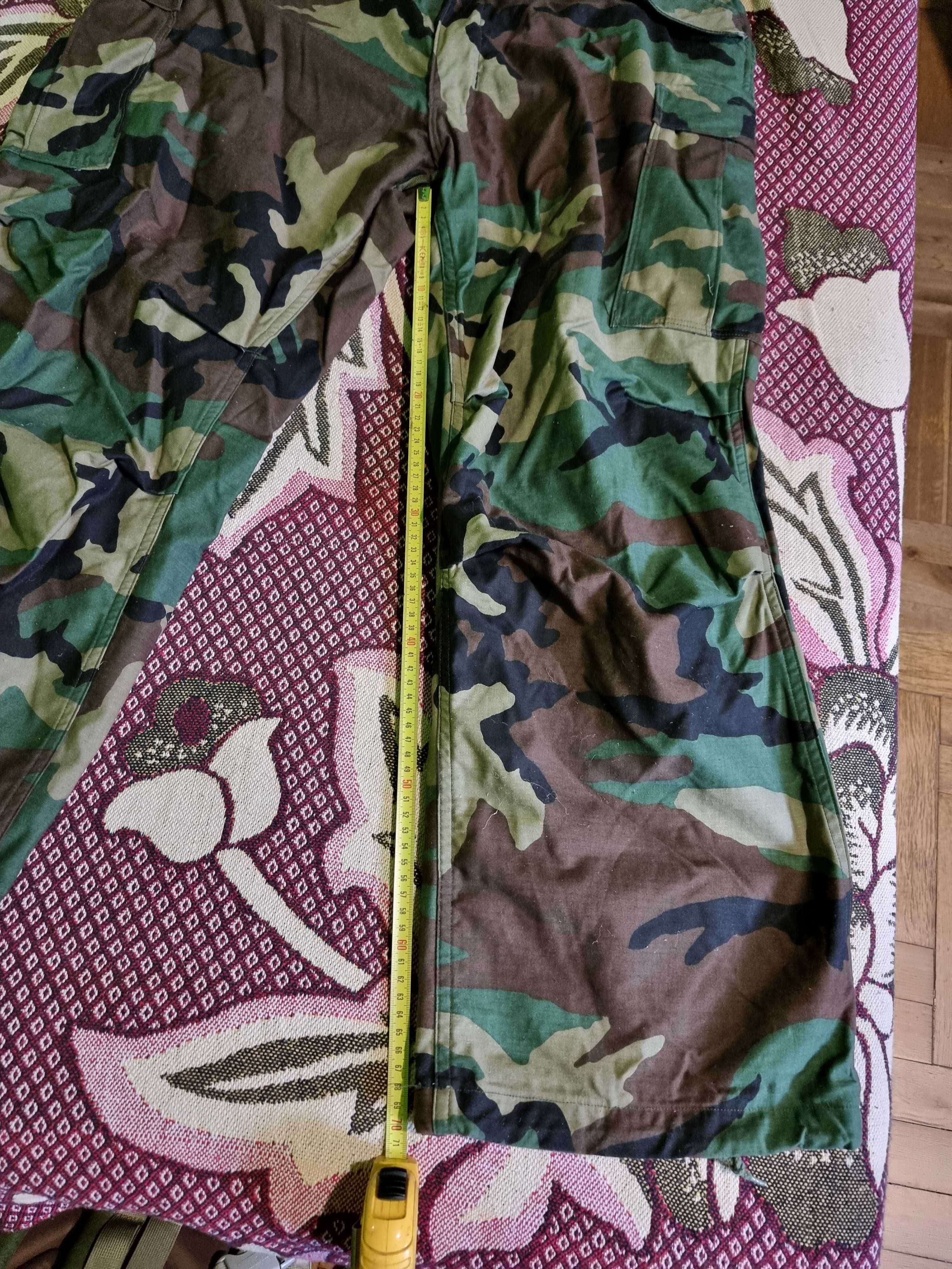 spodnie wojskowe bojówki USA WOODLAND M65 oryginalne large-reular