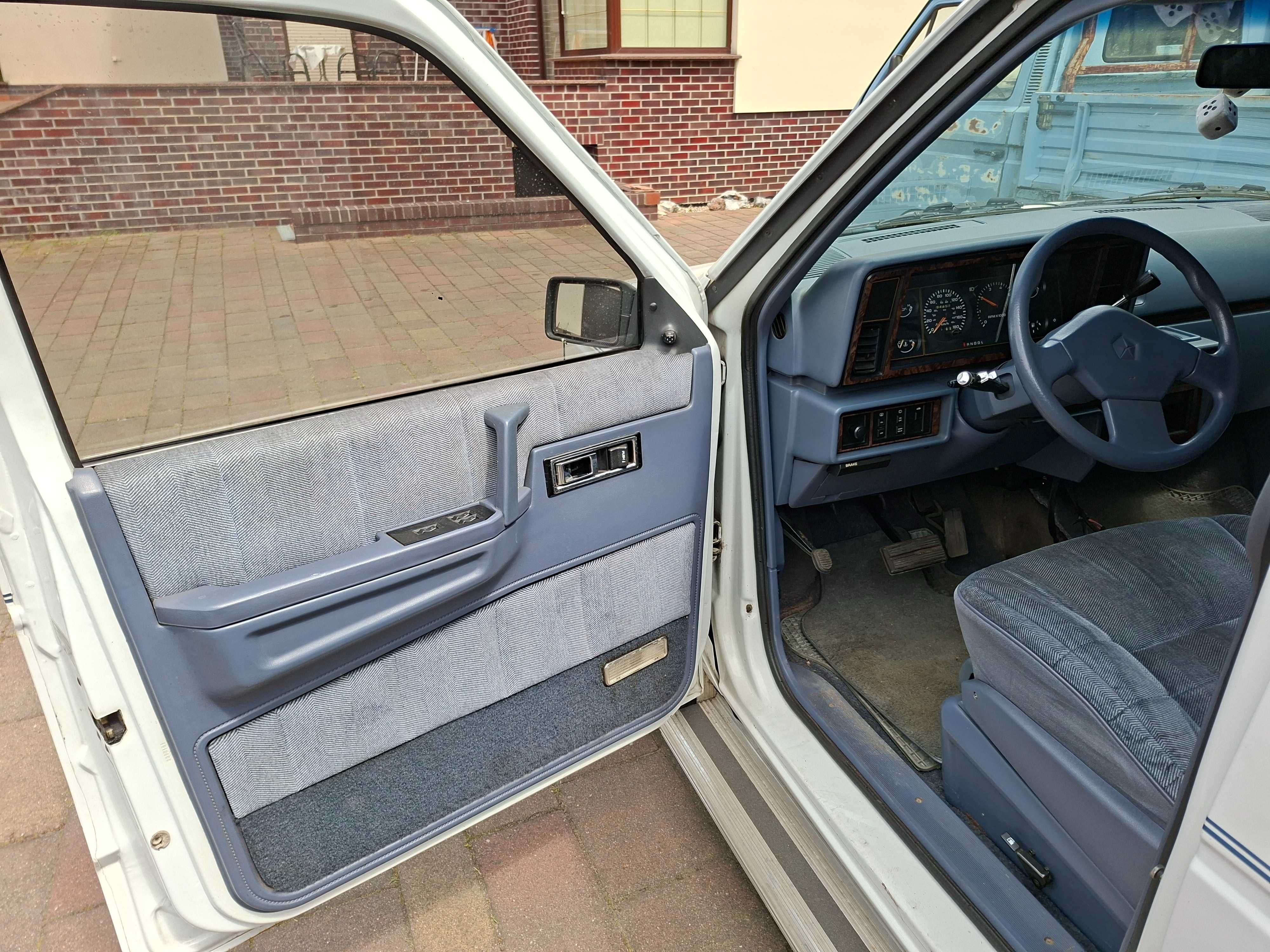 Chrysler voyager