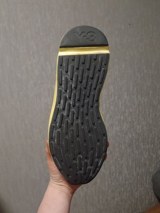 Adidas Y-3 FZ4323 стильна пара з історією