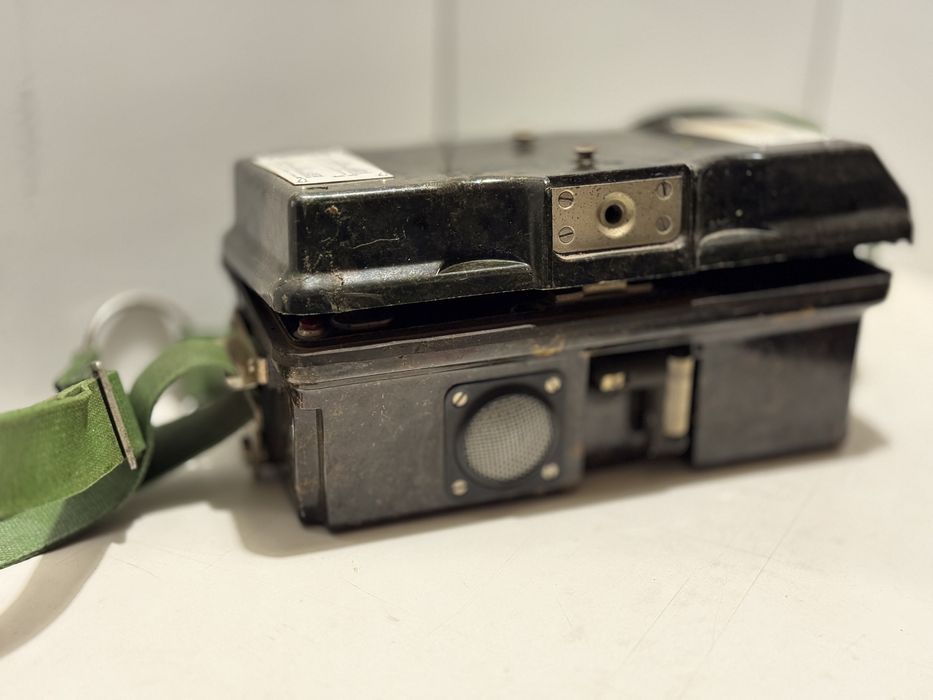 Полевой телефон RFT FF-63 (ГДР). Оригинал, бакелит, кривошип, ремень