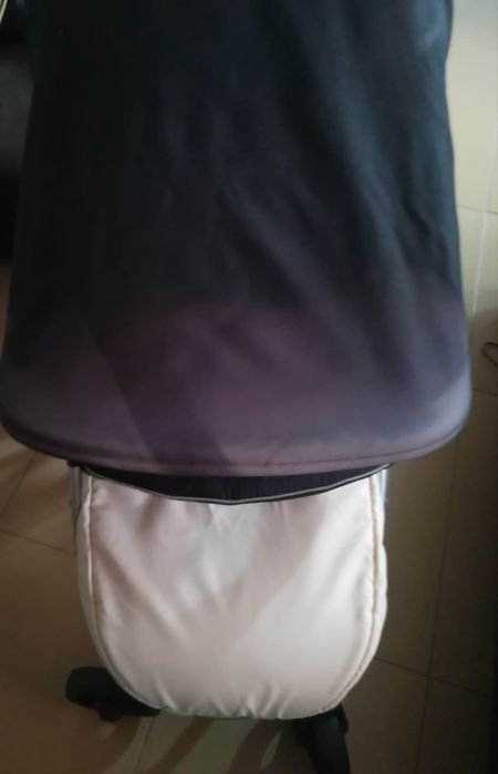 Carrinho de bebé trio( alcofa, ovo, cadeira)