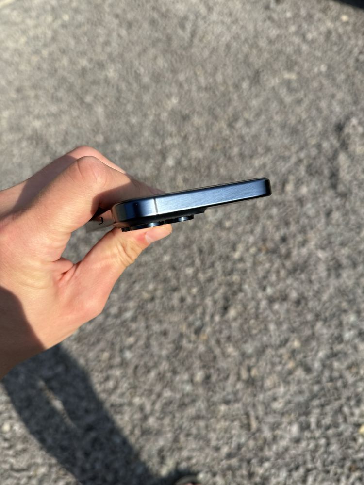 iPhone 15 pro max 256 Blue Titanium