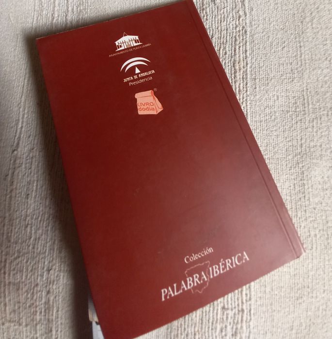 Livro de poesia de Rui Costa O Pequeno Almoço de Carla Bruni