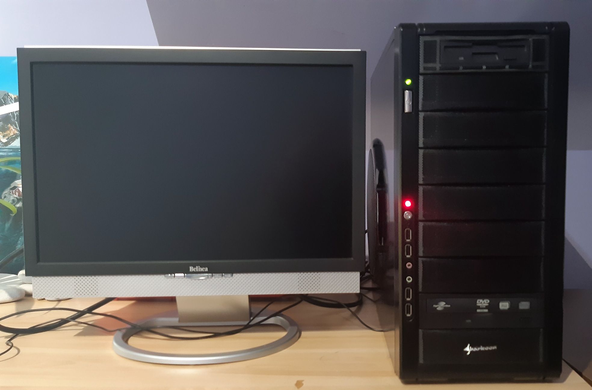Komputer stacjonarny + monitor