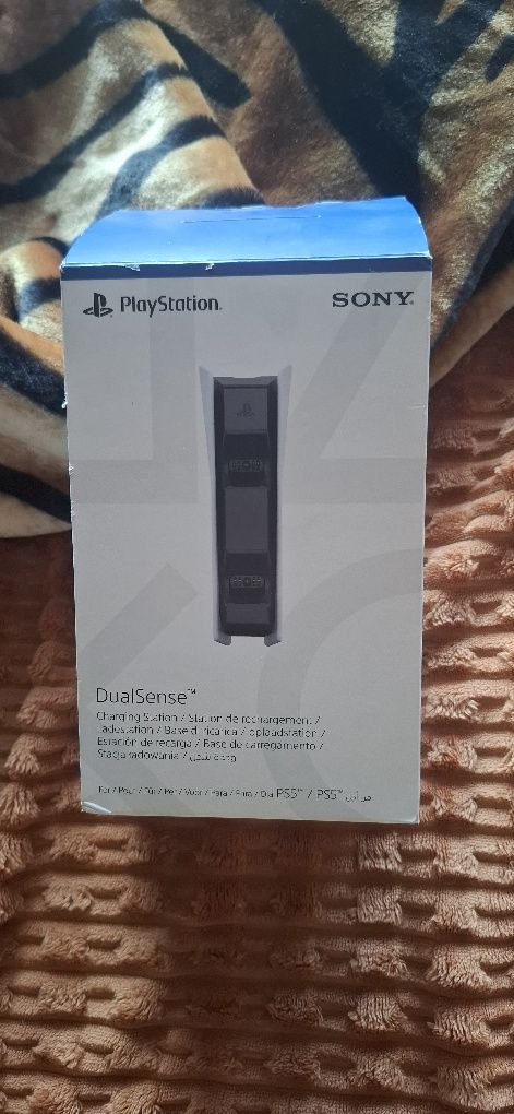 Stacja ładująca  do Ps 5
