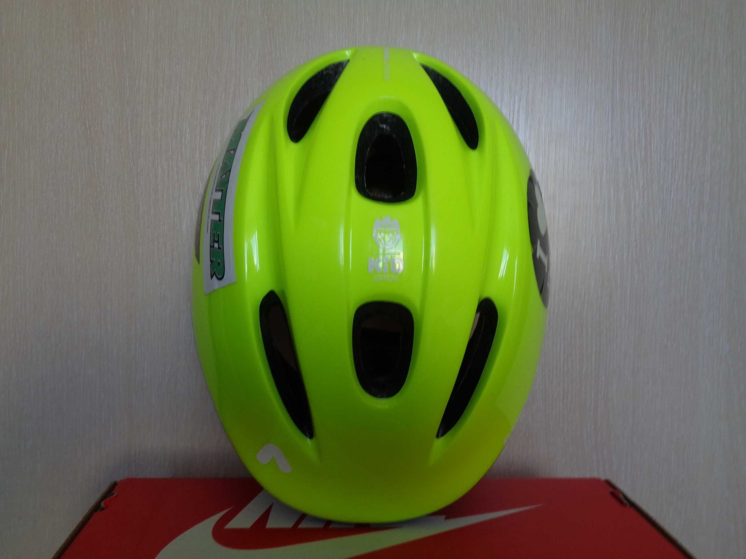 BTWIN 52-56 kask na rolki