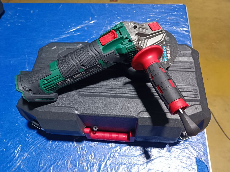 Rebarbadora Parkside .