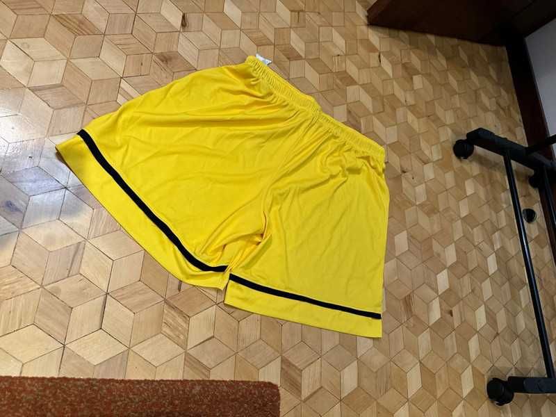 Spodenki Under Armour FC St. Pauli 1910 L Yellow Shorts L