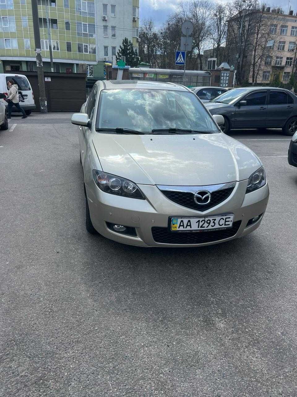 Mazda 3, автомат, 1,6, один власник, дуже гарна