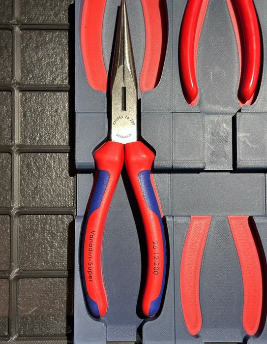 Organizador de alicates Knipex Gridfinity