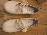 Białe buty dziewczęce, komunia, rozmiar 36