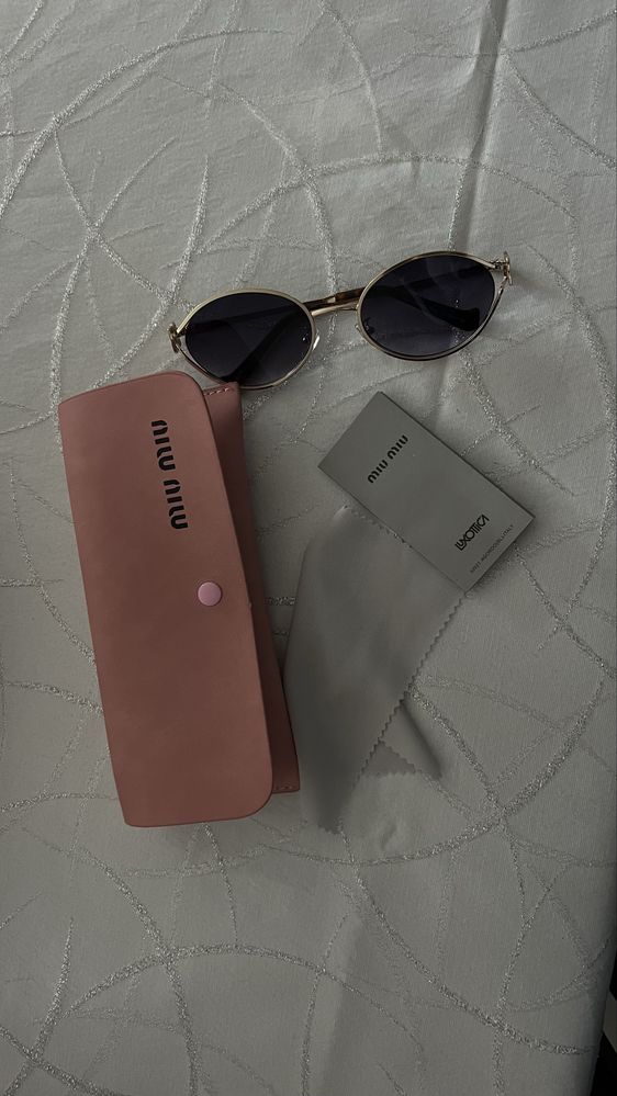 Oculos de Sol Miu Miu