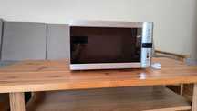 REZERWACJA Kuchenka mikrofalowa Electric, pojemność 20 l