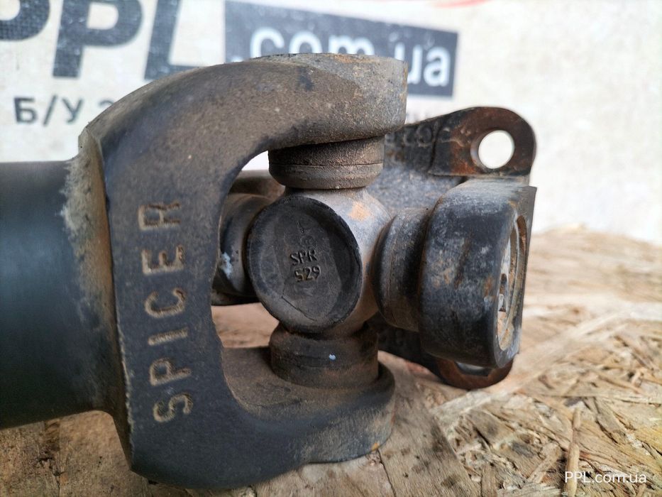 Nissan Navara D23 14- Вал карданный передний