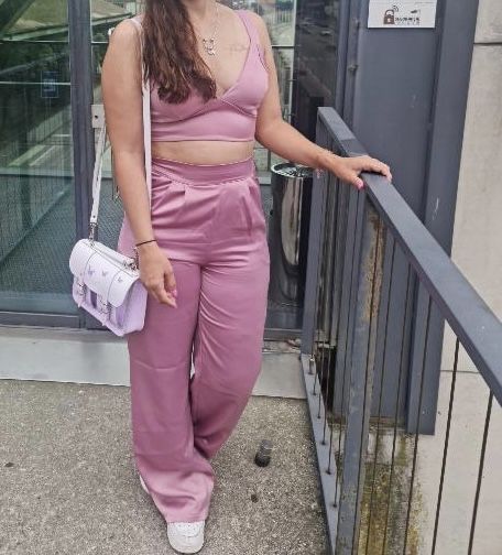 Conjunto rosa novo