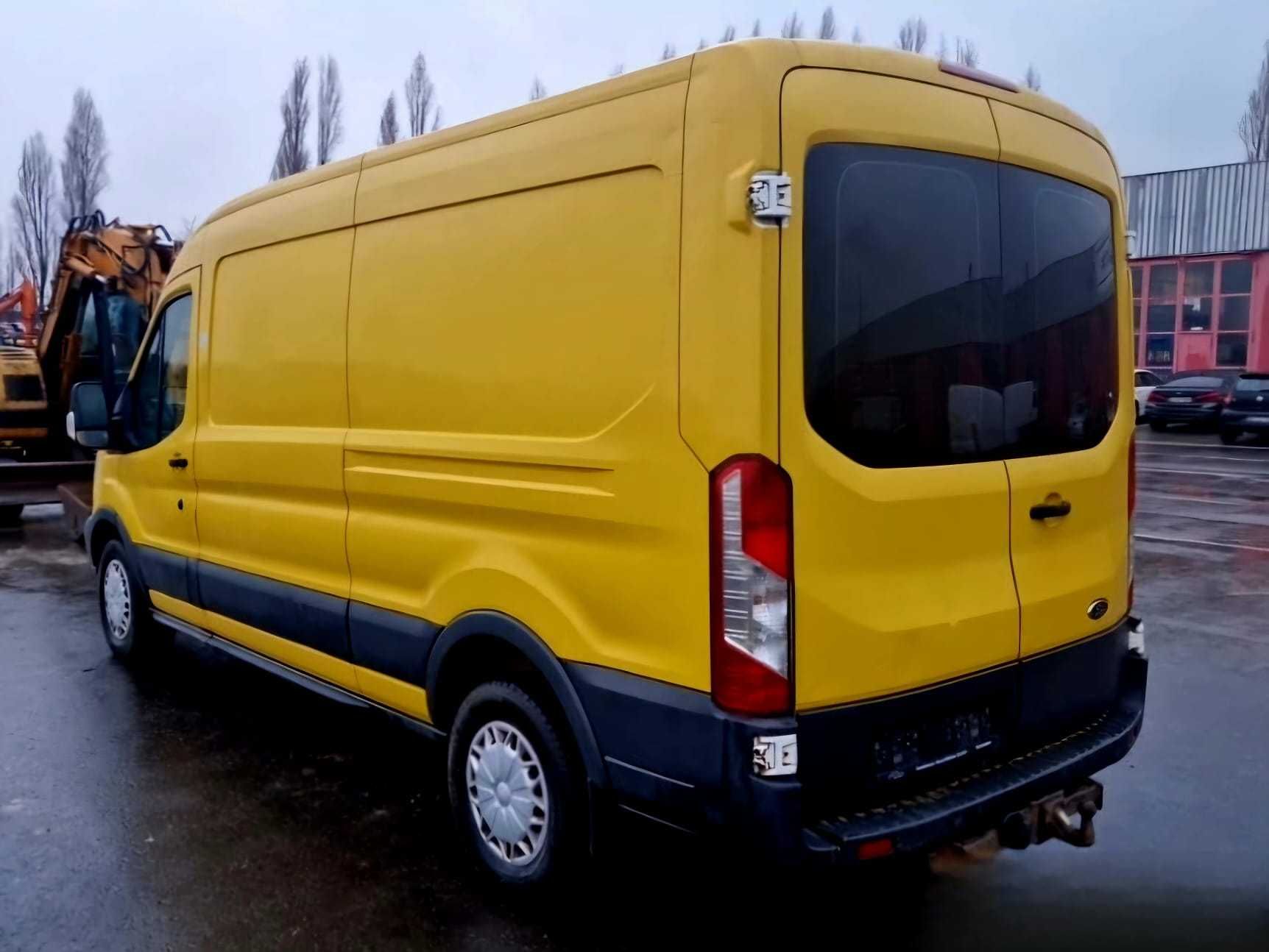 Ford Transit 2015 rok