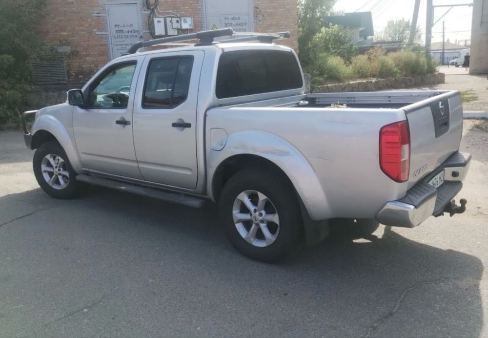 Продам Nissan Navara