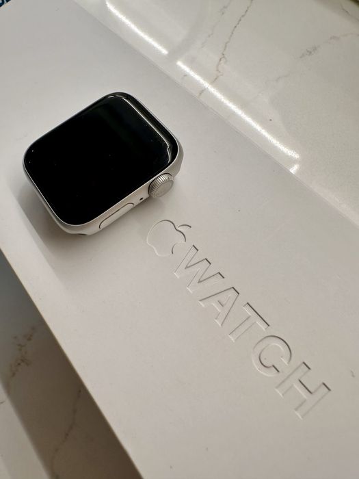 Apple Watch series 5 silver 40mm com carregador original