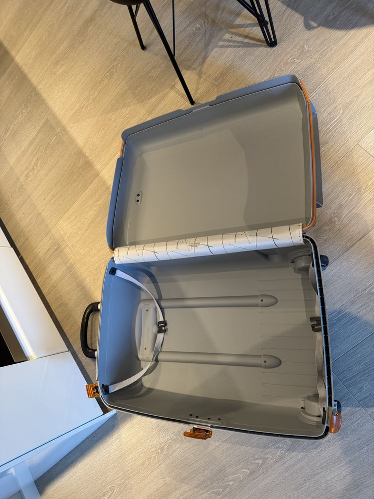 Валіза дорожня Samsonite , розмір XL