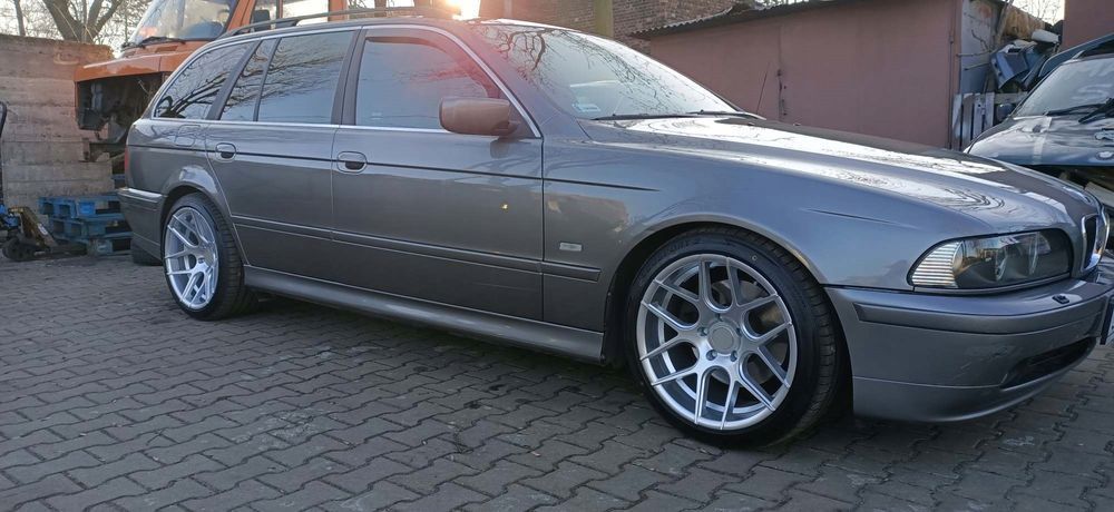 Felgi R18 5X120 BMW 5 E39 E60 E61 F10 7 E65 E66 F01 F02 Haxer 9J / 10J