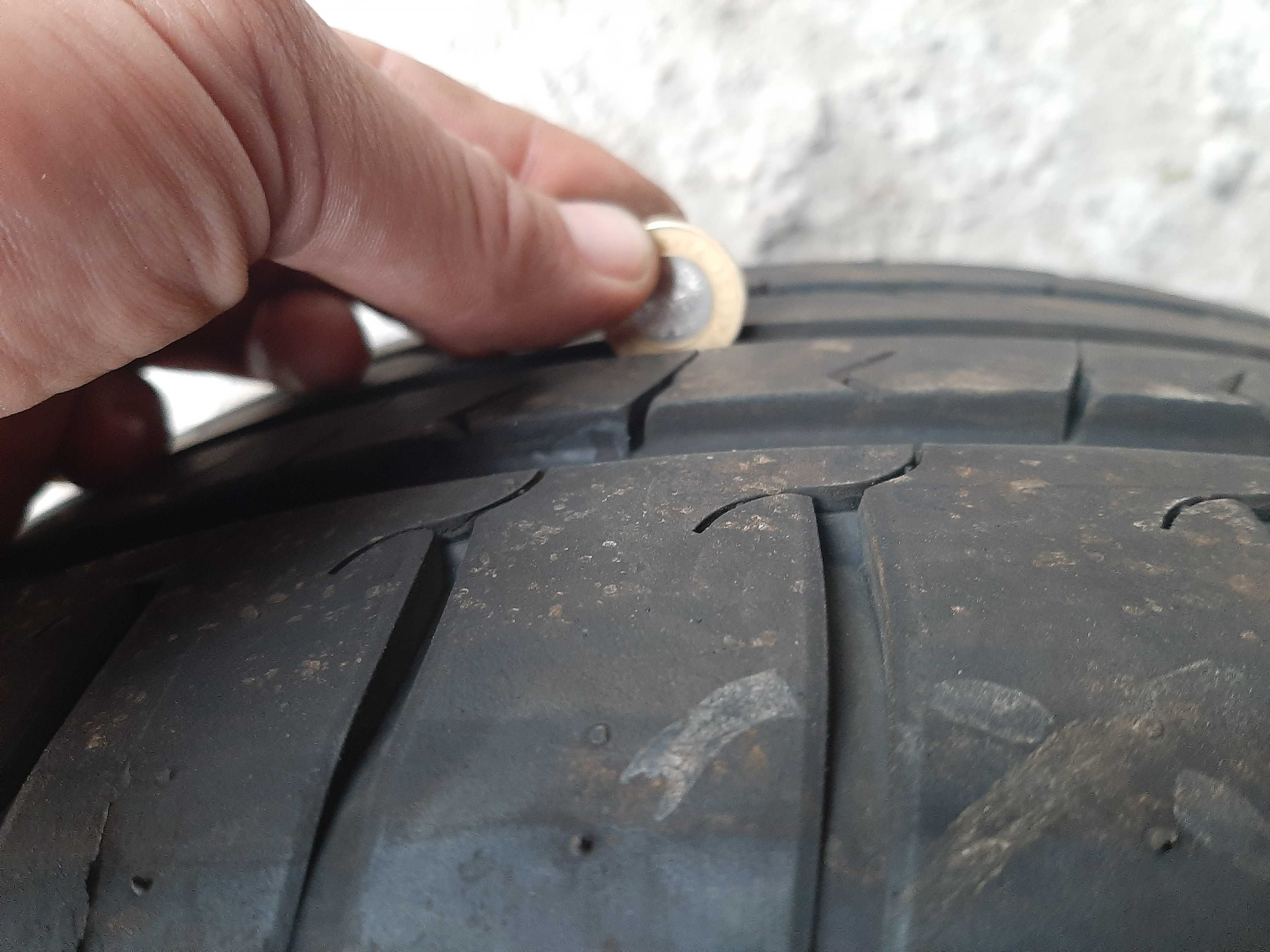 Opony 235/40 r18 firemax 2024 rok