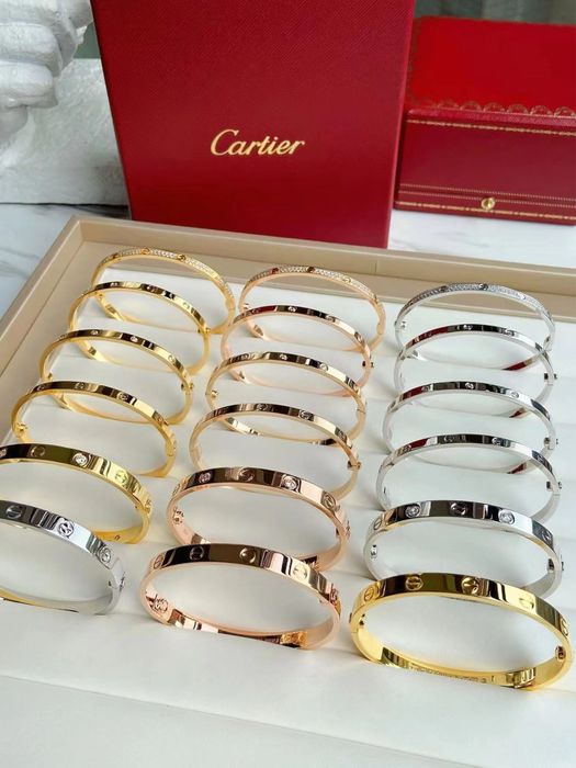 Cartier.Браслет cartier love.Bvlgari.premium.мои фото!