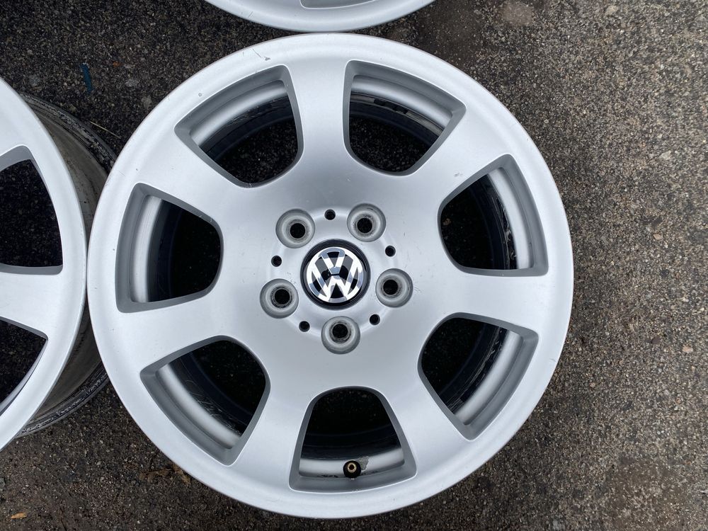 Диски 5/120 r16 Трафик Виваро, VW T5, T6 , BMW