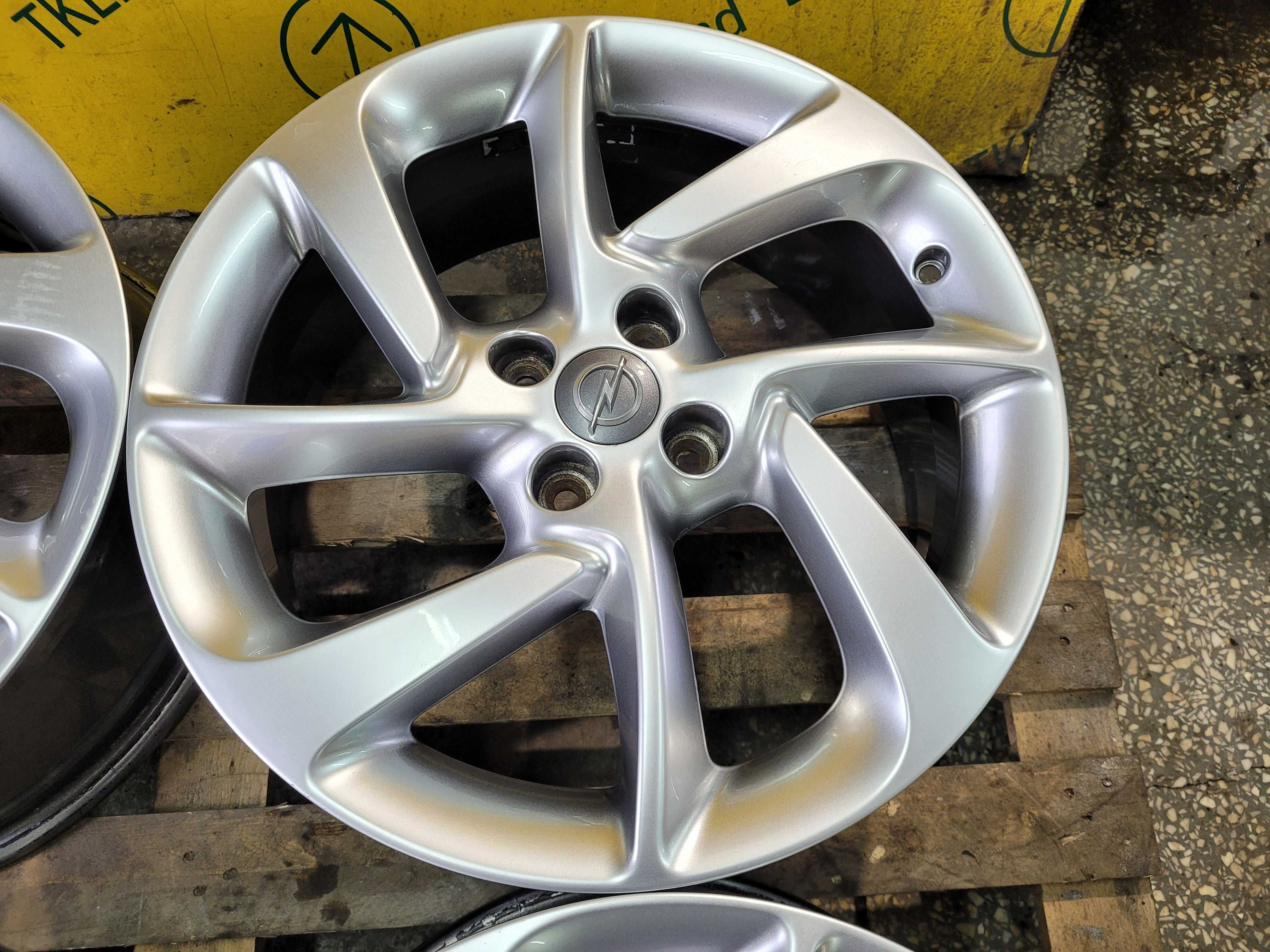 Alufelgi 4x100 17 Opel OPC Adam Corsa Astra 7"x17 ET 44 OE OP074