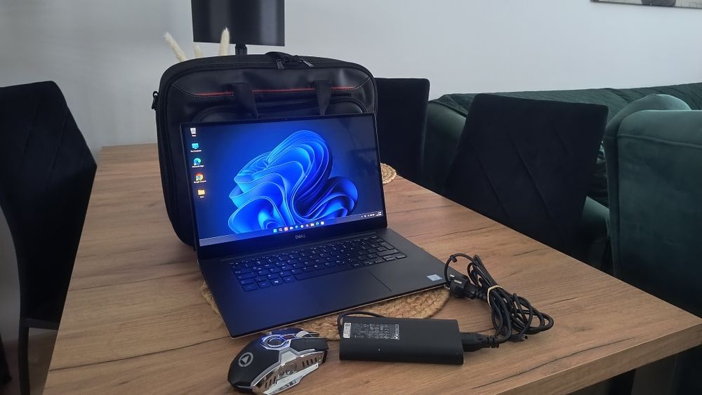 Sprzedam Dell Precision 5540