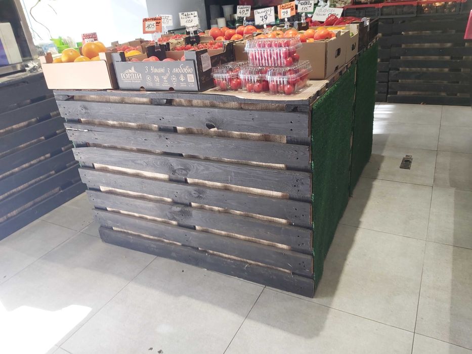 Столи з палети  універсальні