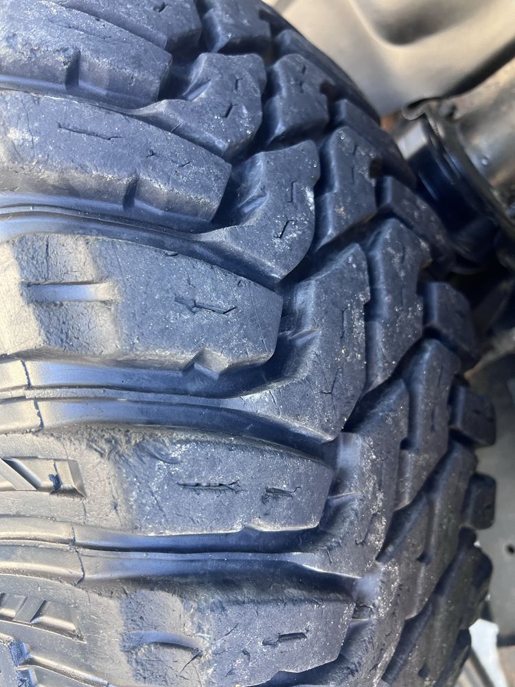 Pneus Cooper 35 12,5 15
