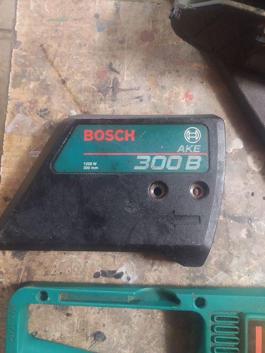 Piła BOSCH AKE 300 B