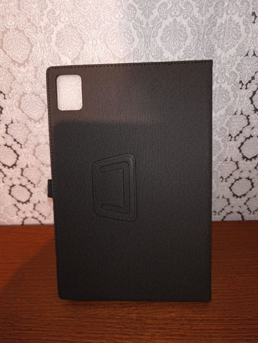 Etui do tabletu Jumper