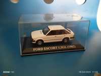 Carro miniatura Ford escord
