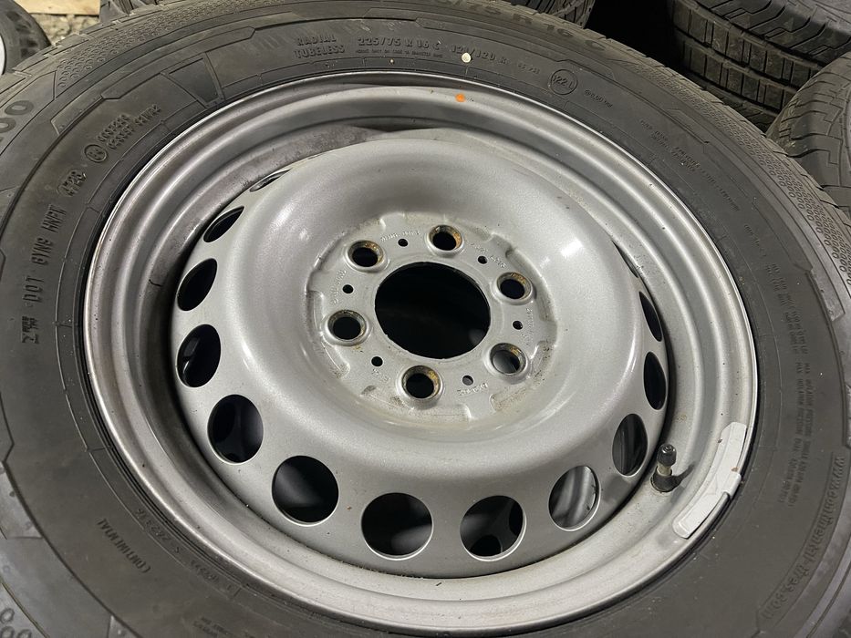 Диск + шина SPRINTER CRAFTER 6/130 + 225/75R16c Continental 121/120