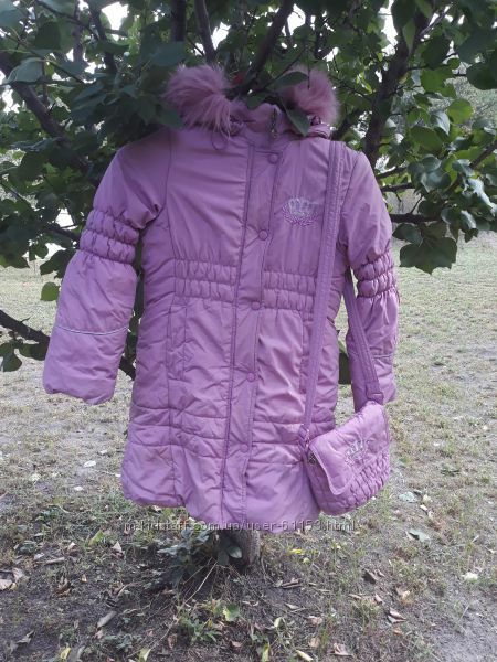 Зимнее пальто нежно-розового цвета для девочки