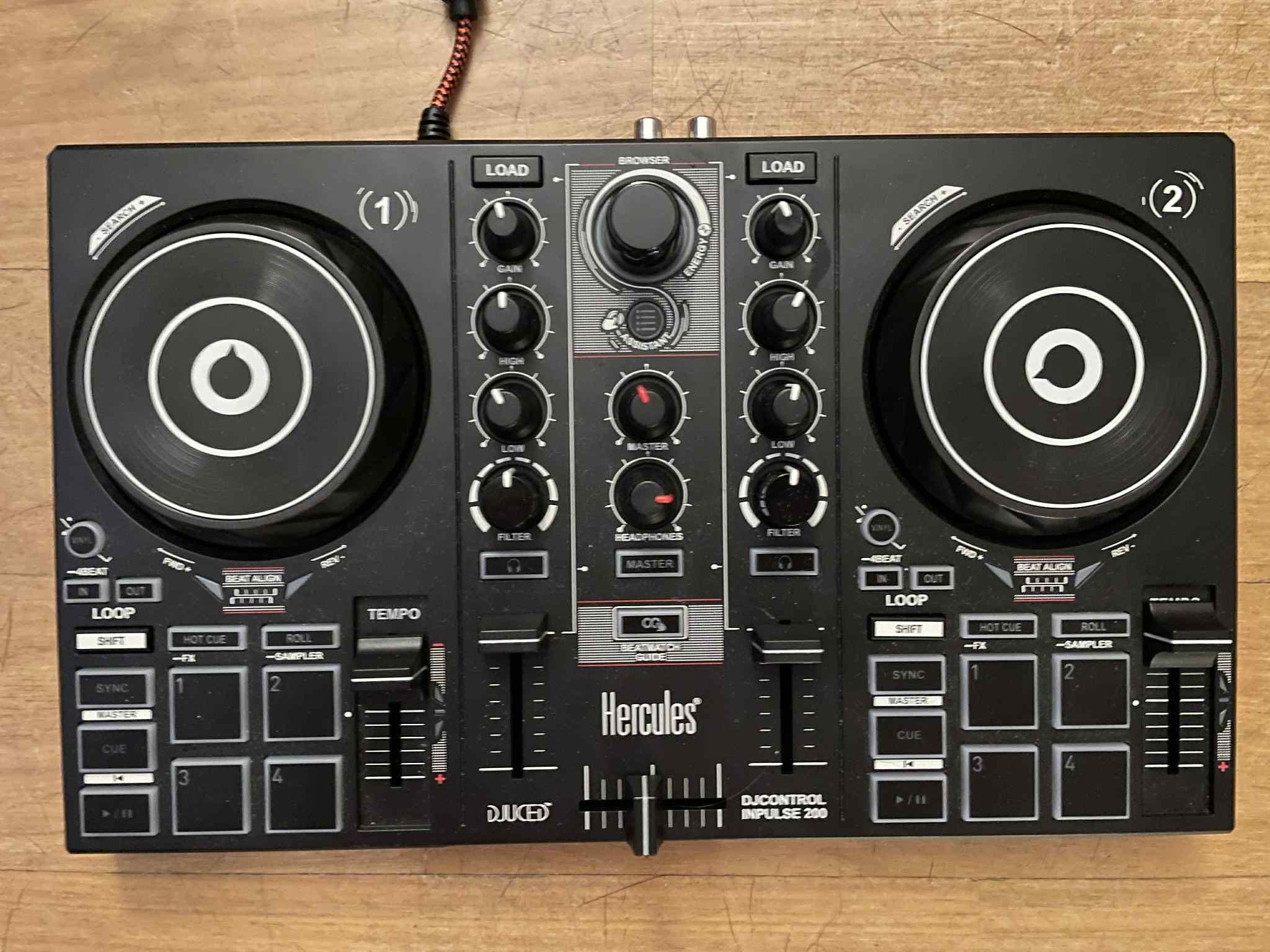 Konsola Hercules DJ