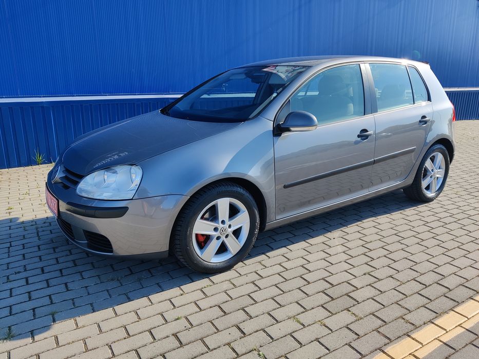 VW Golf 5  1.6MPI automatic
